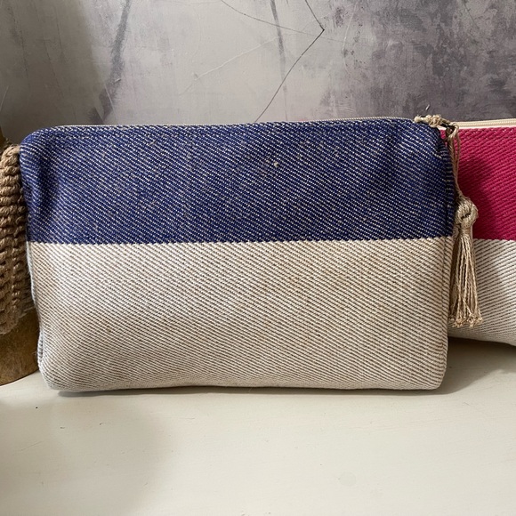 Korissa  BLOCK-A-CLUTCH blue jute clutch - Picture 7 of 7